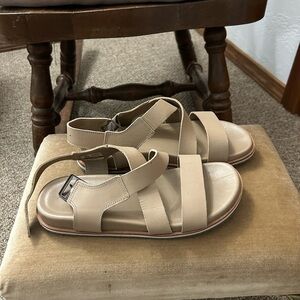 Kamik Tan Women's Sandals